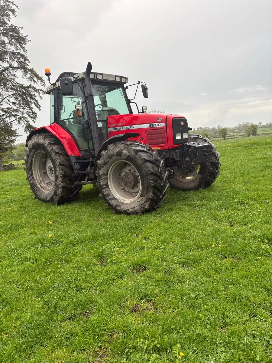 Massey Ferguson - Image 1