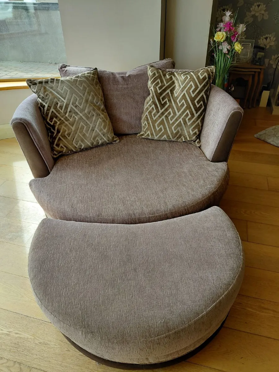 Sofa - Image 2