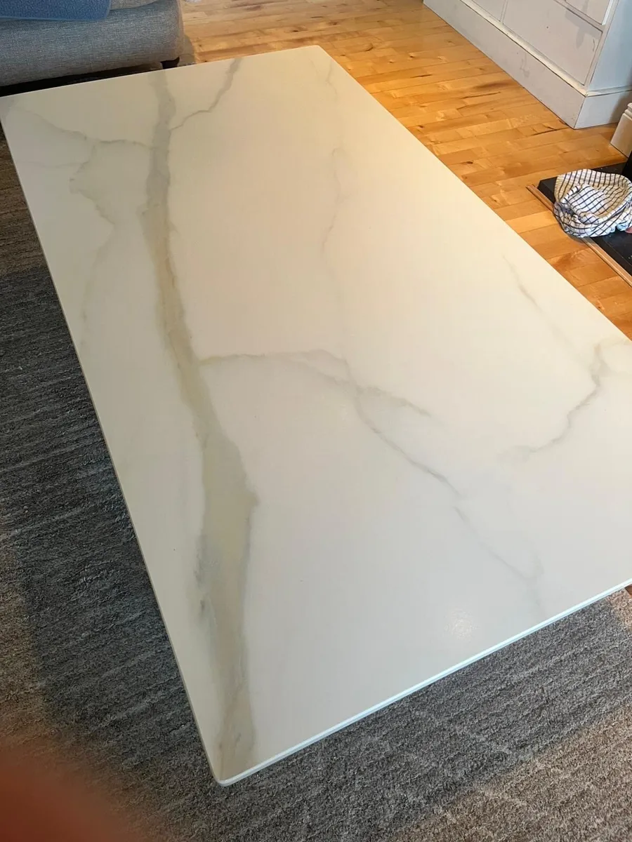 Luxury Porcelain island - Image 3