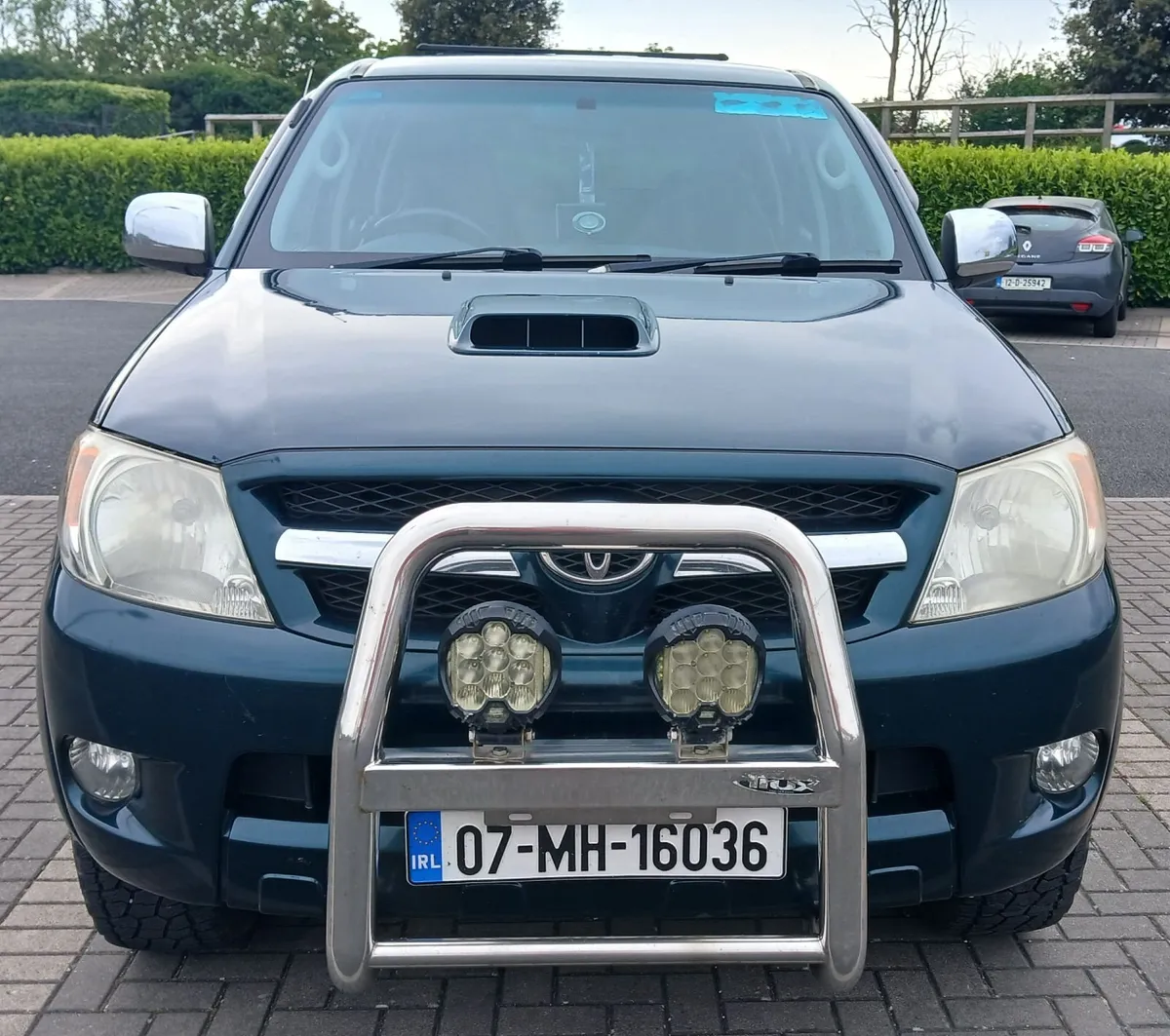 Toyota Hilux 2007 - Image 1