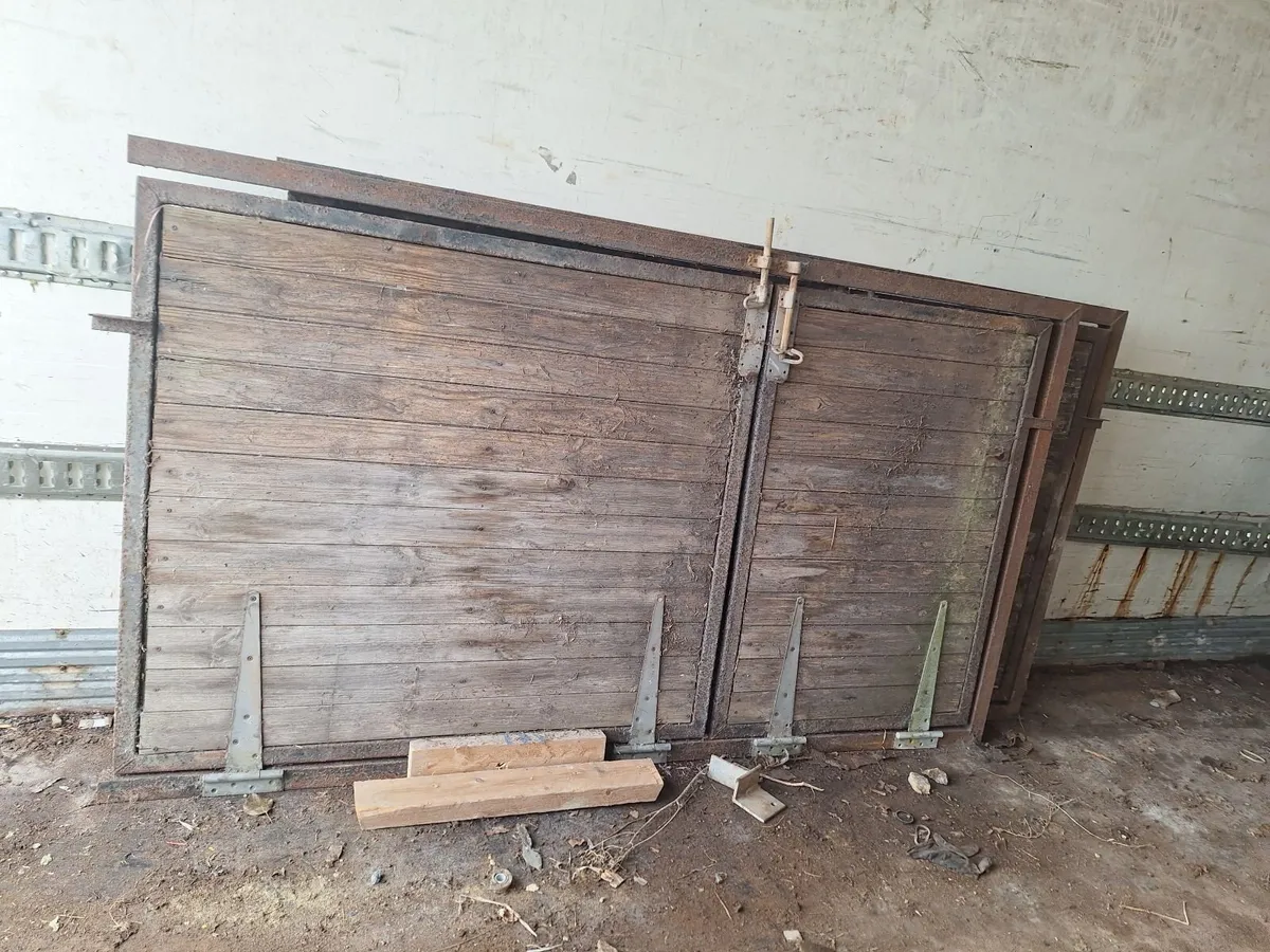 Stable doors - Image 3