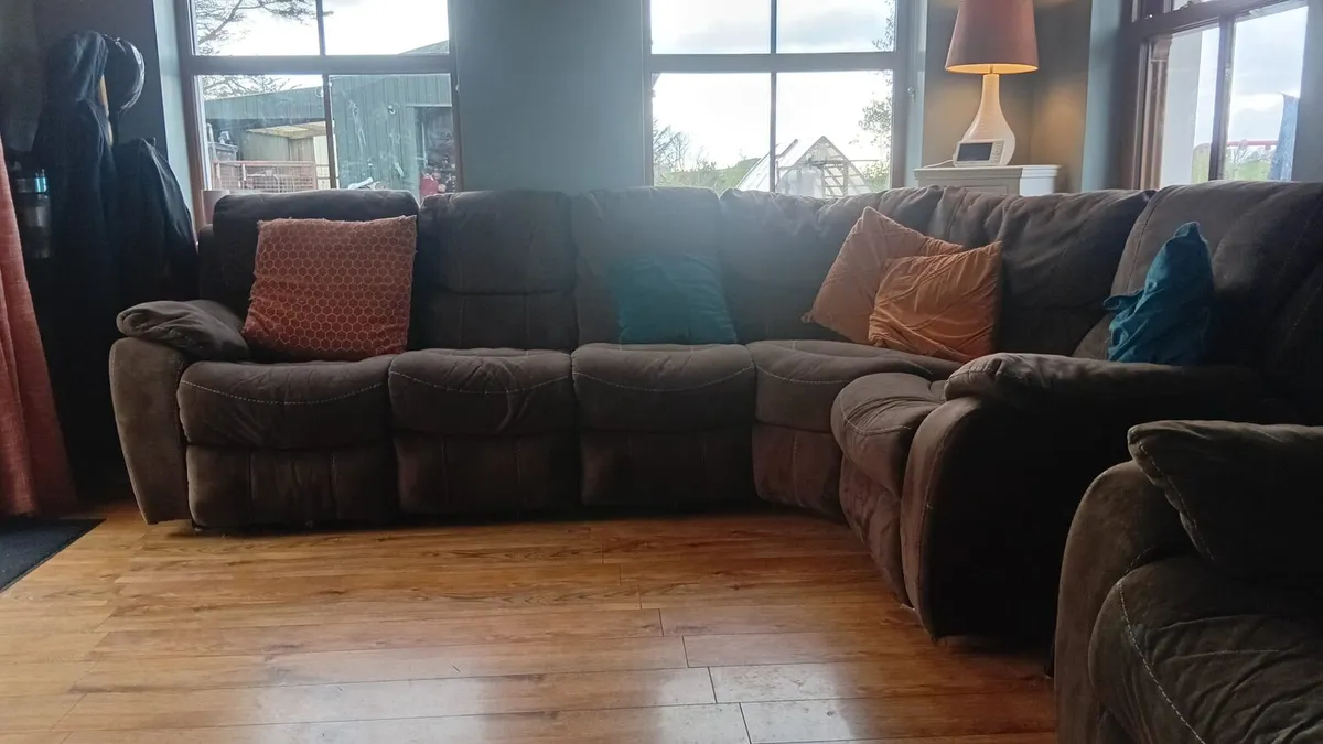 Sofa corner and recliner armchair - Image 1