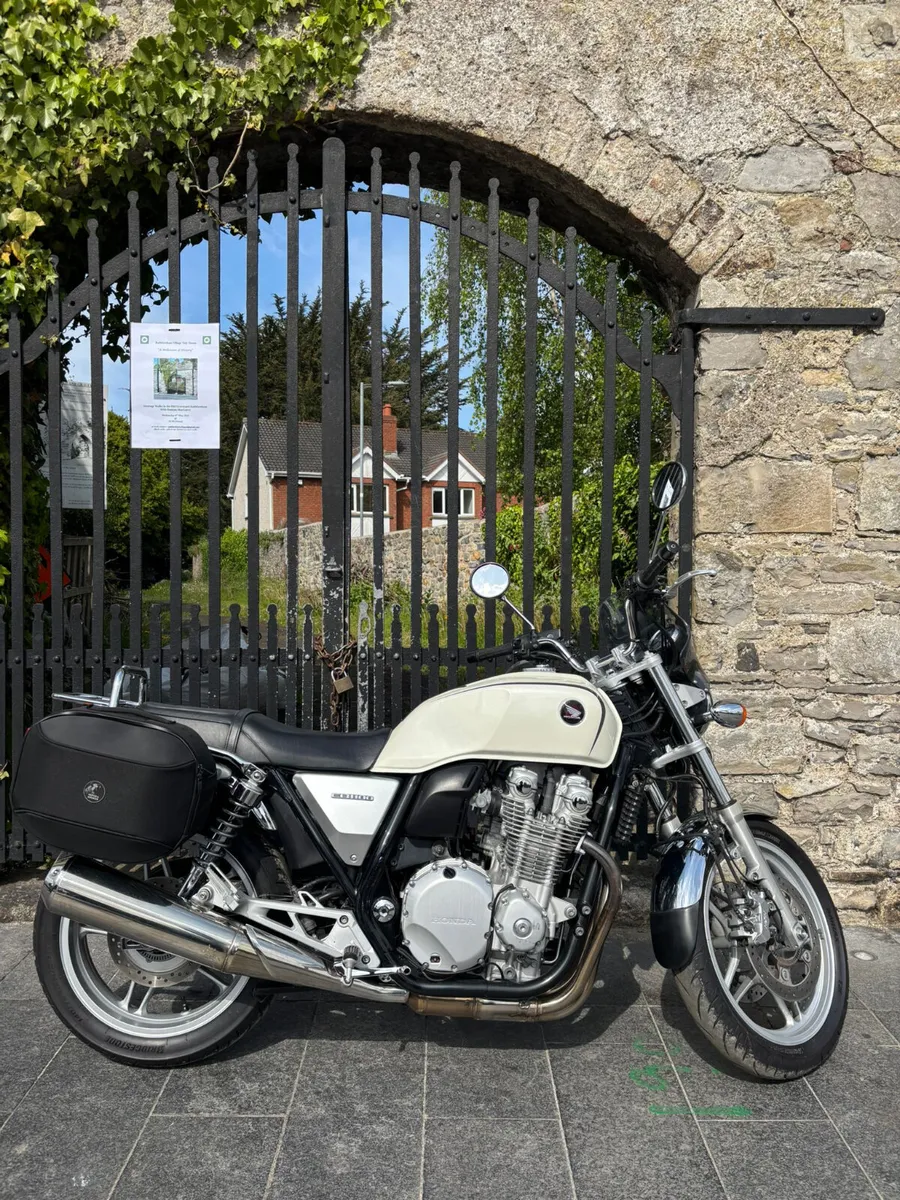 2013 HONDA CB1100A MOTO4U - Image 1
