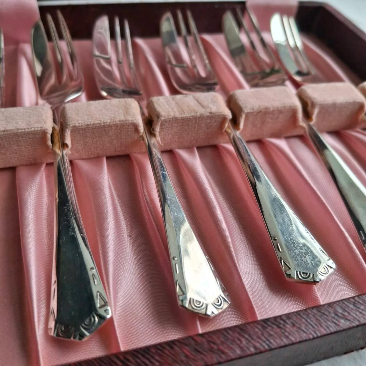Boxed Silverplate Cake Fork Set - Image 2
