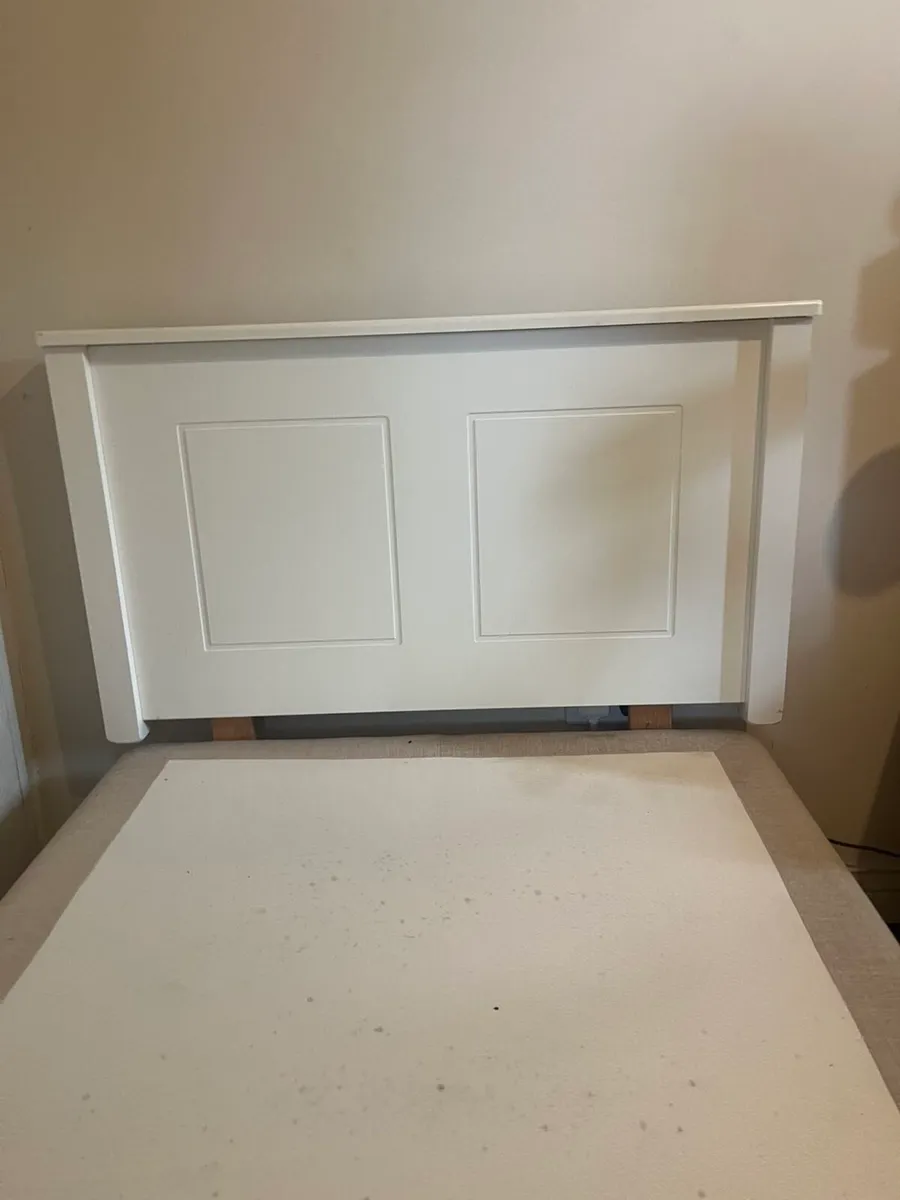 Bed and Mattress - Image 4