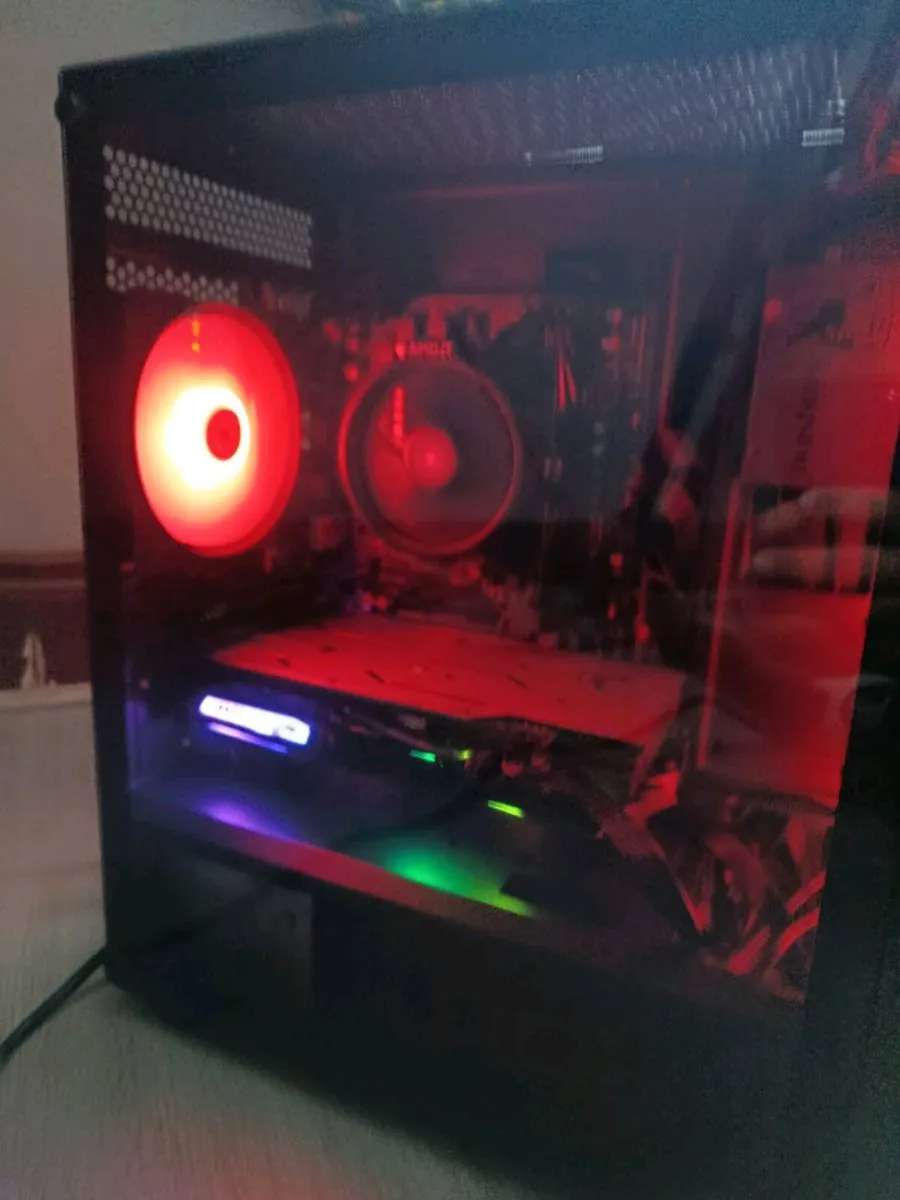 Gaming pc - Image 1
