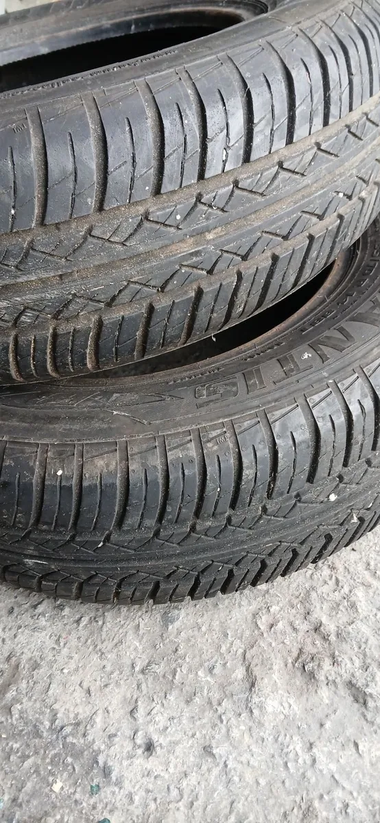 Two 14" tyres - Image 3