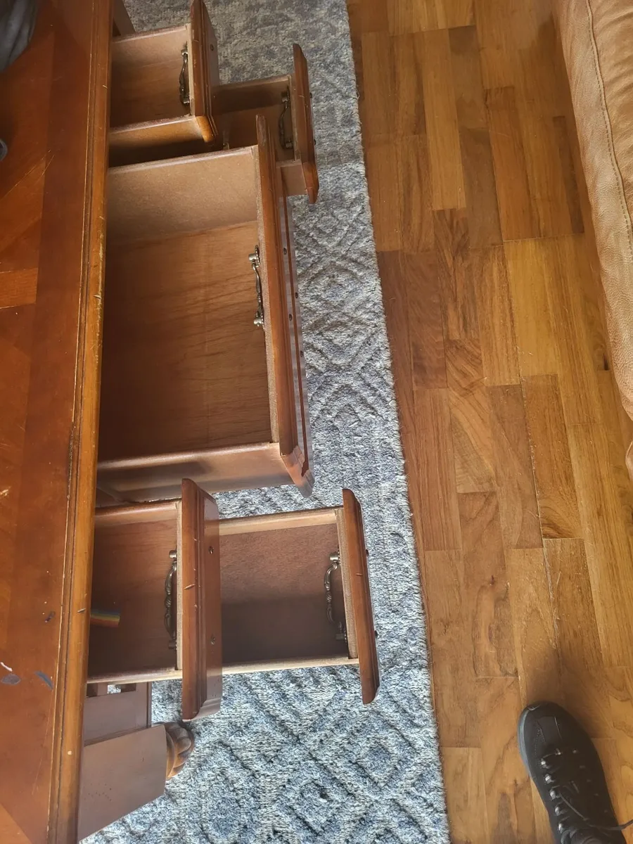 Coffee table - Image 3