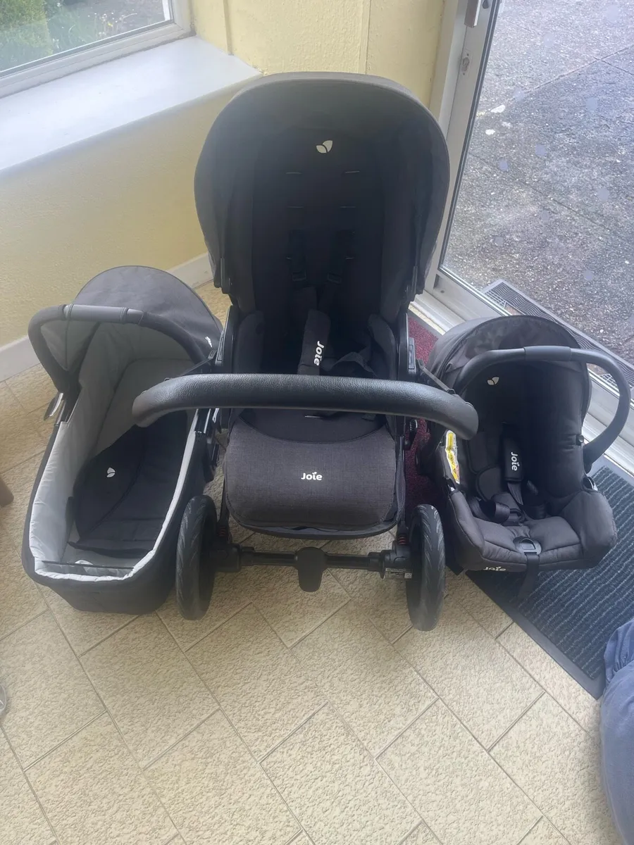 3 in  1  Joie Travel Set - Image 2