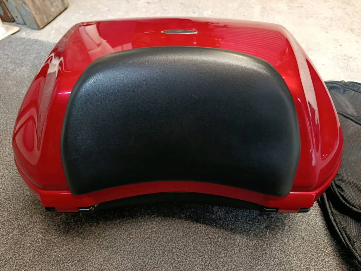 Genuine Honda pan European top box - Image 2