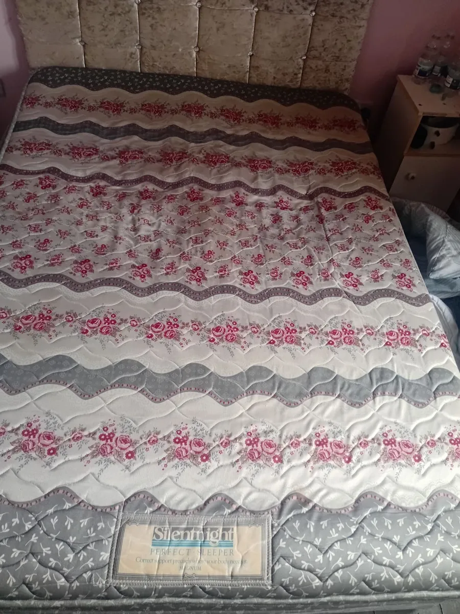 Grey suede double bed - Image 2
