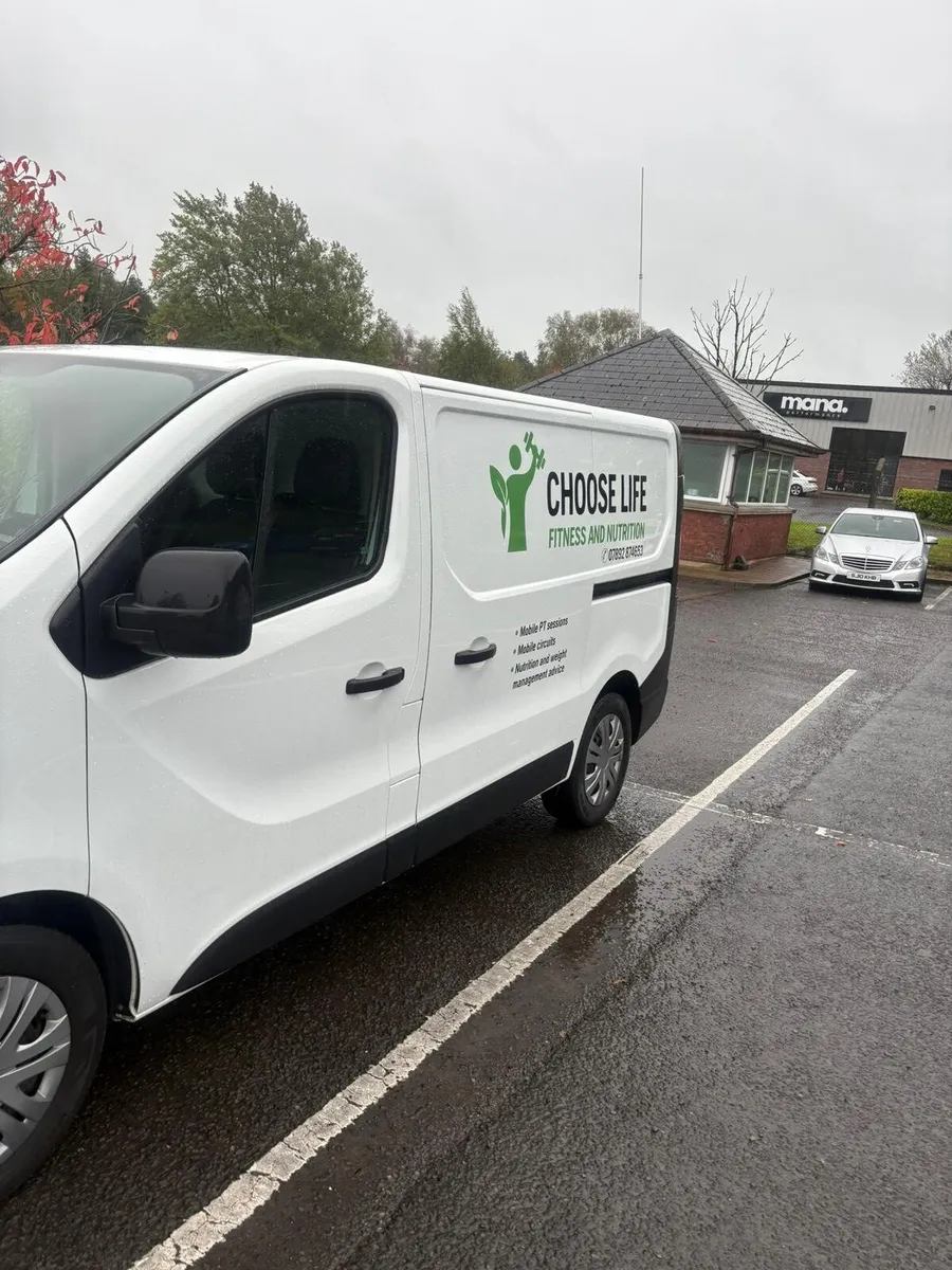 Renault Trafic SL27 1.6 dci Business 2017 no vat - Image 2