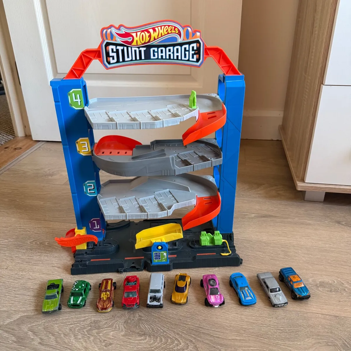 Toys Hot Wheels Garage set - Image 4