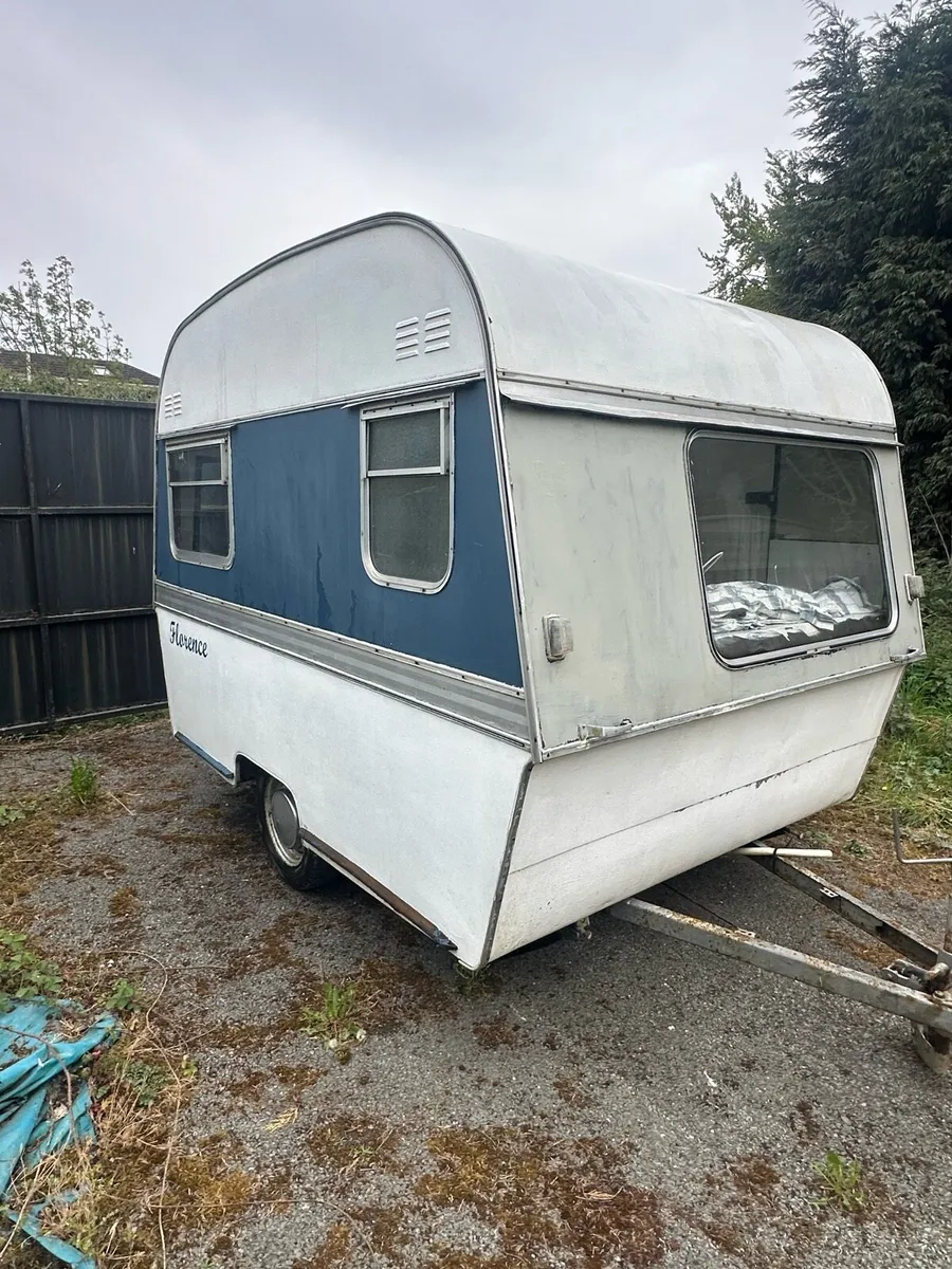 2 Berth vintage caravan - Image 2