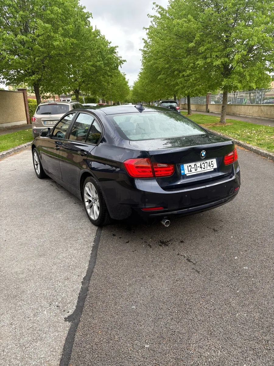 F30 320d automatic - Image 2