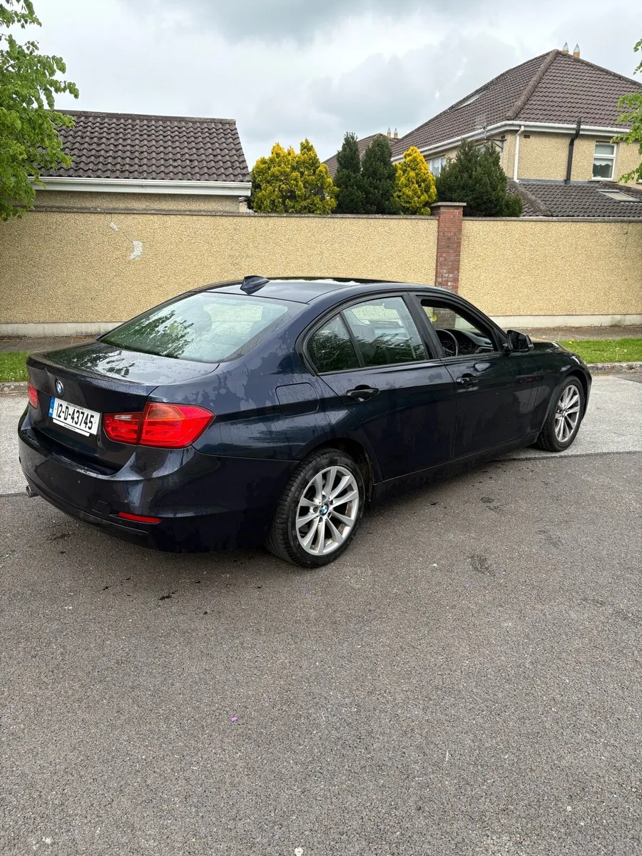F30 320d automatic - Image 3