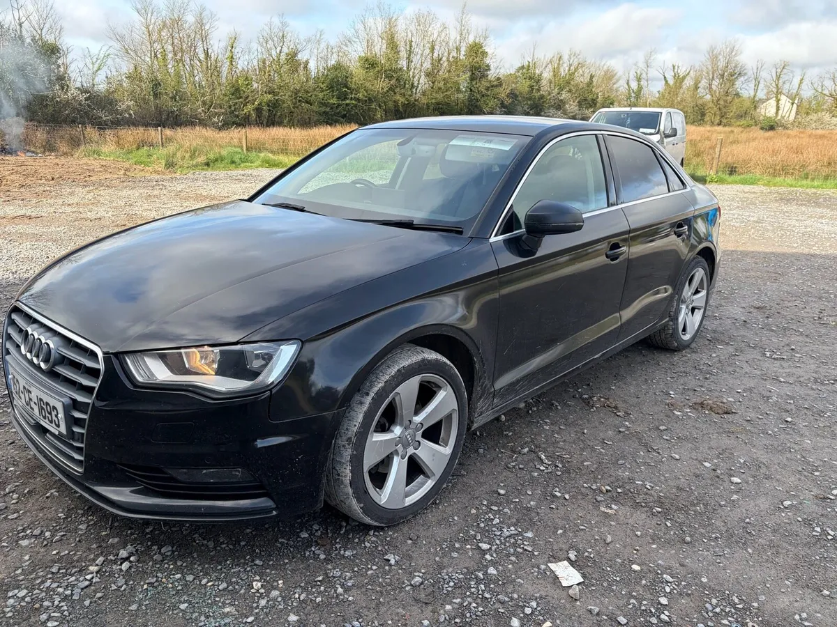 Audi A3 2015 Sport - Image 2