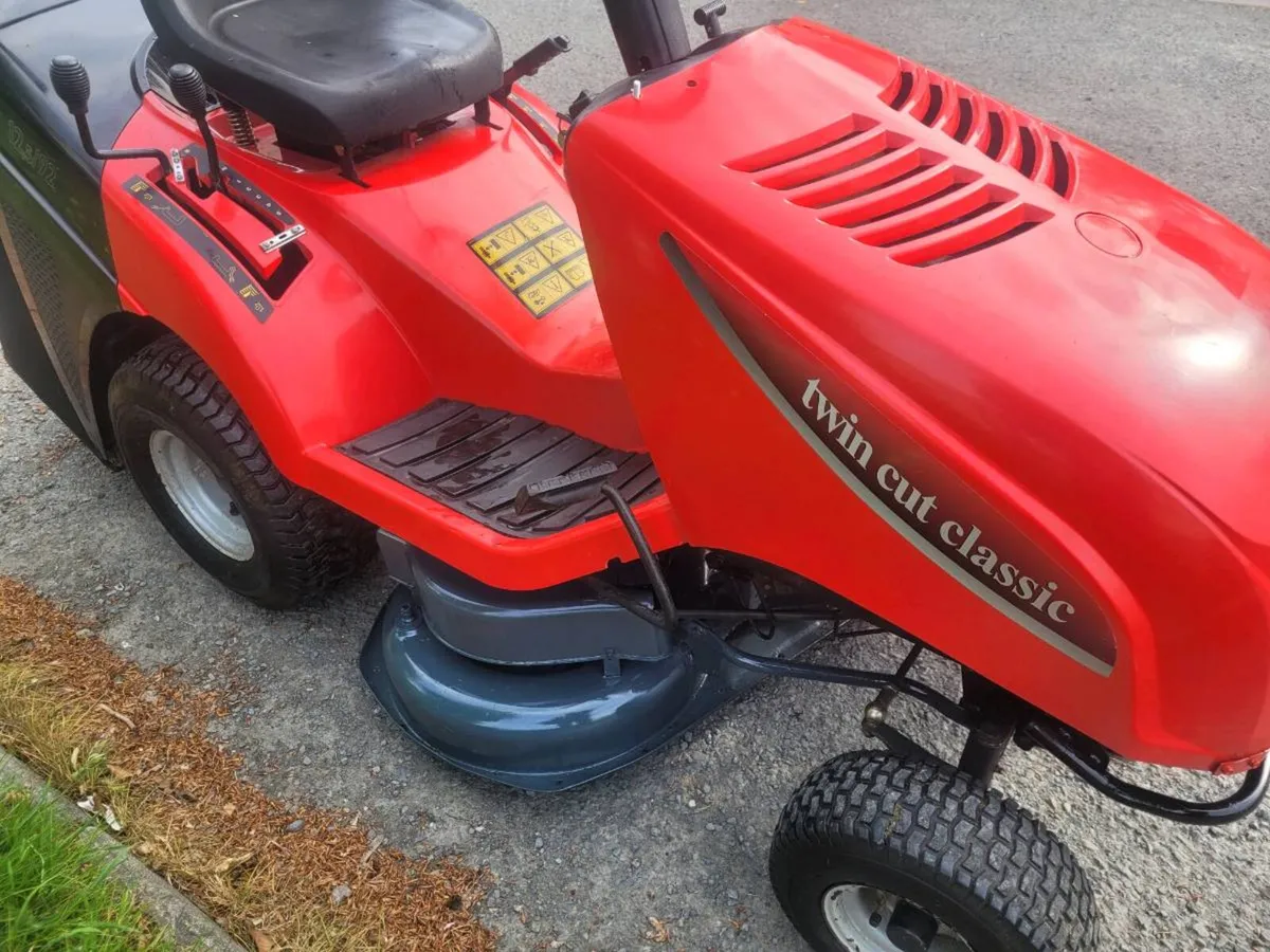 Castlegarden lawnmower - Image 2