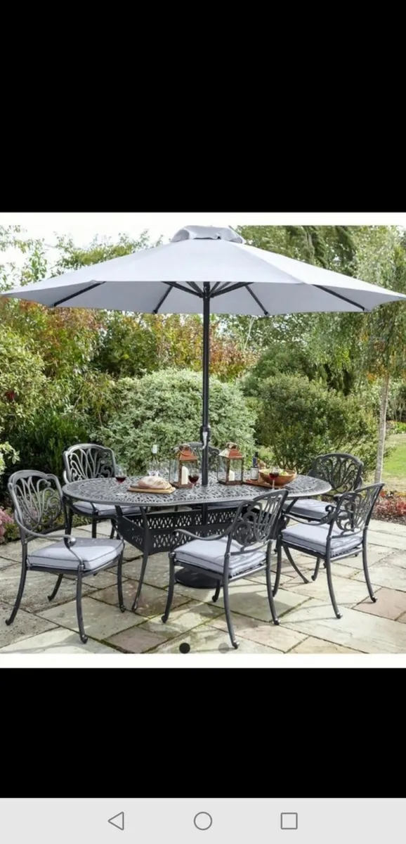 **SALE** Brand New Antique Grey Cast Alum 6 Seater - Image 1