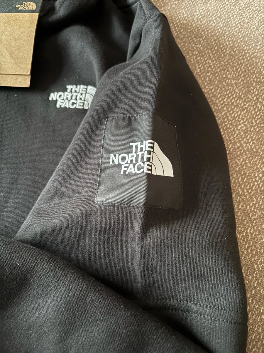 The North Face hoodie - Image 4