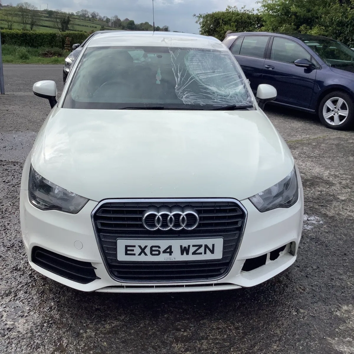 Audi a1 se 1.6 tdi 5 door 5 speed sep 2014 - Image 4