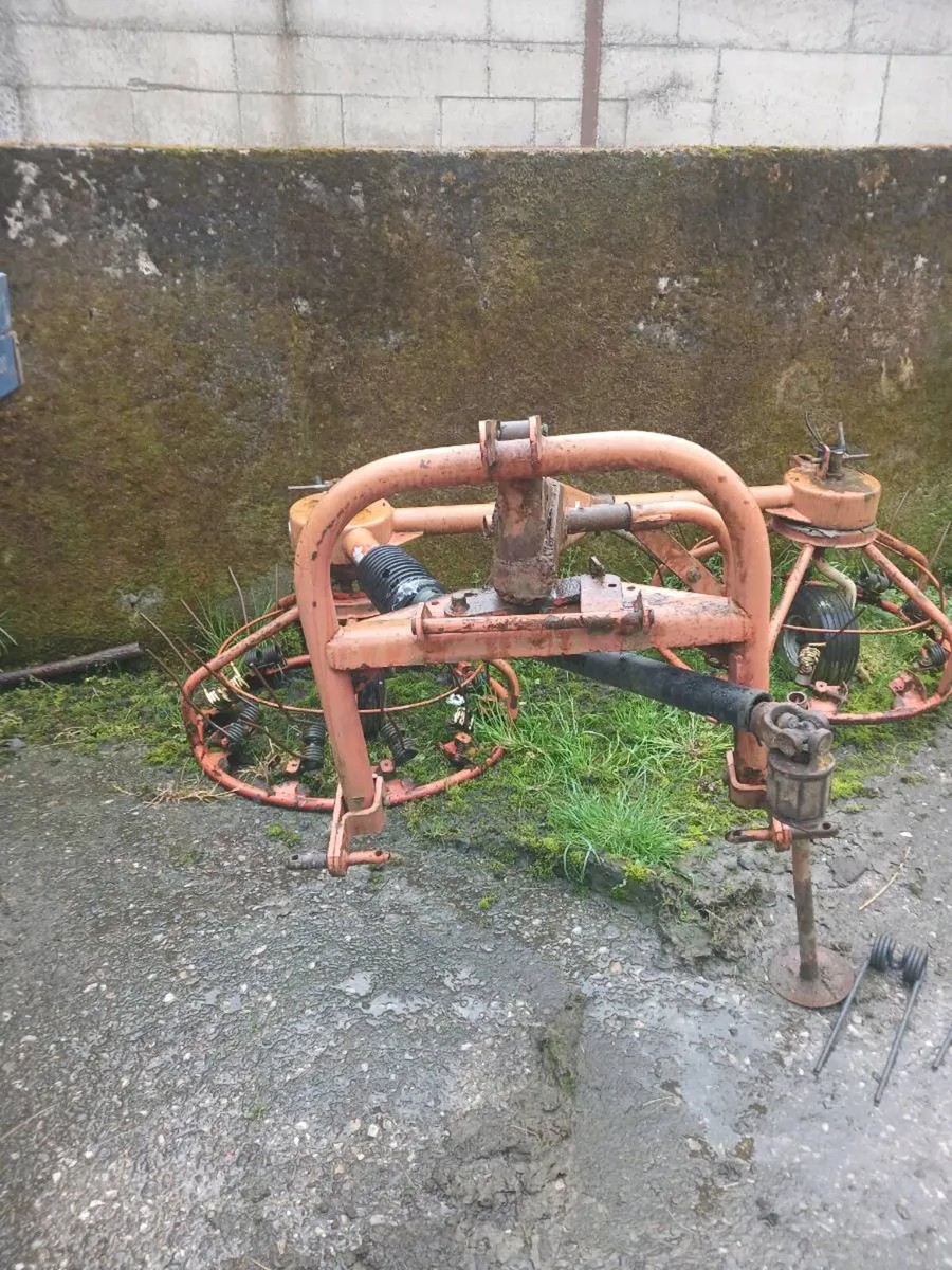 PZ 300 HAYBOB - Image 1