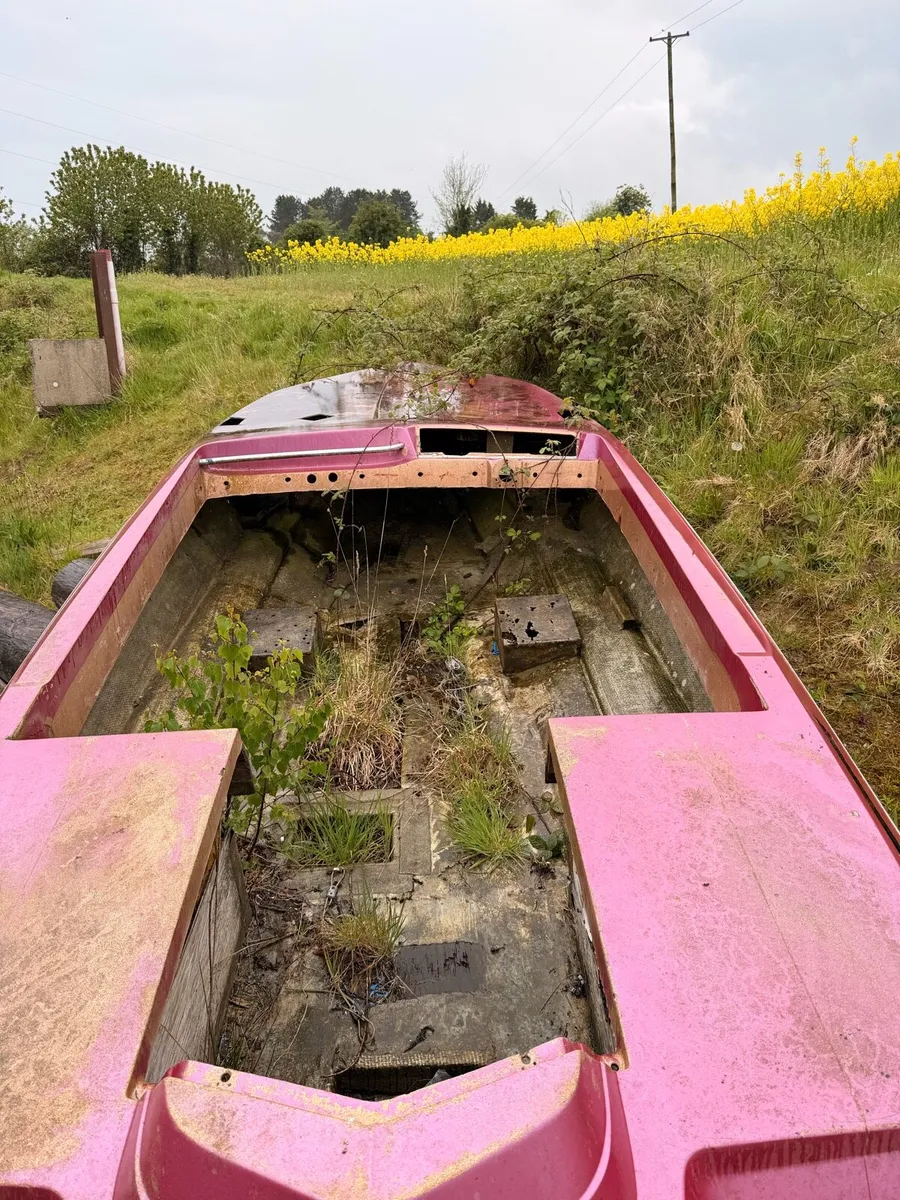 Speed boat - Image 3