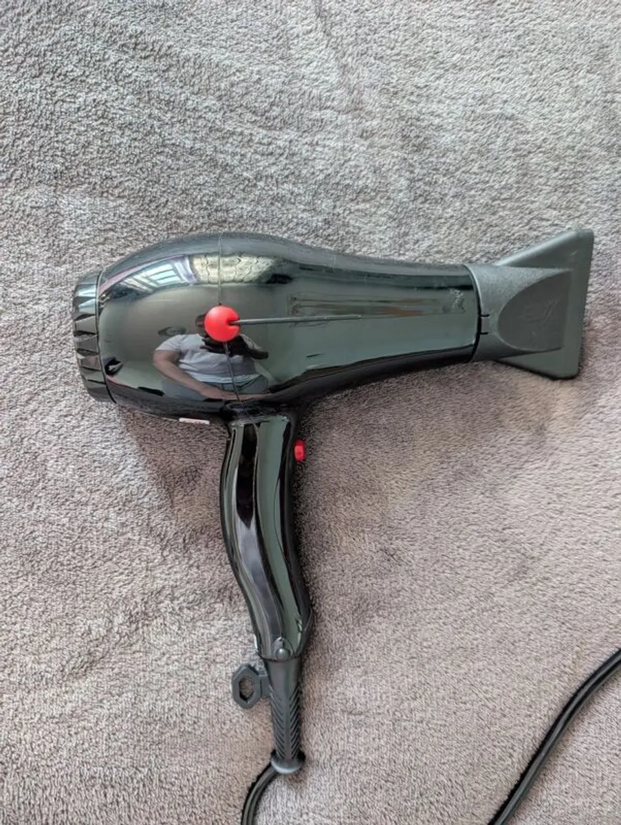 Parlux 385 Powerlight hairdryer - Ionic and Ceramic - Like New - Image 2