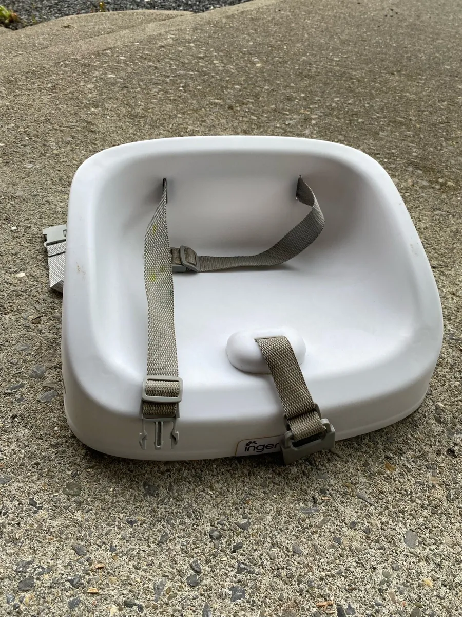 Booster Seats - Image 3