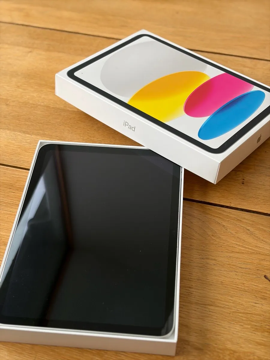 11" iPad Wi-Fi 128GB - Silver (A16) - Image 4