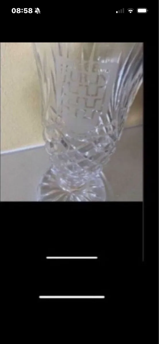 Rare Dublin Millennium Crystal Vase - Image 3