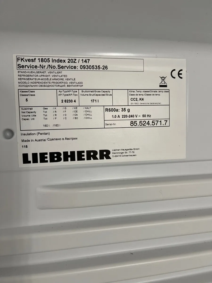 Commercial under counter fridge - Image 3