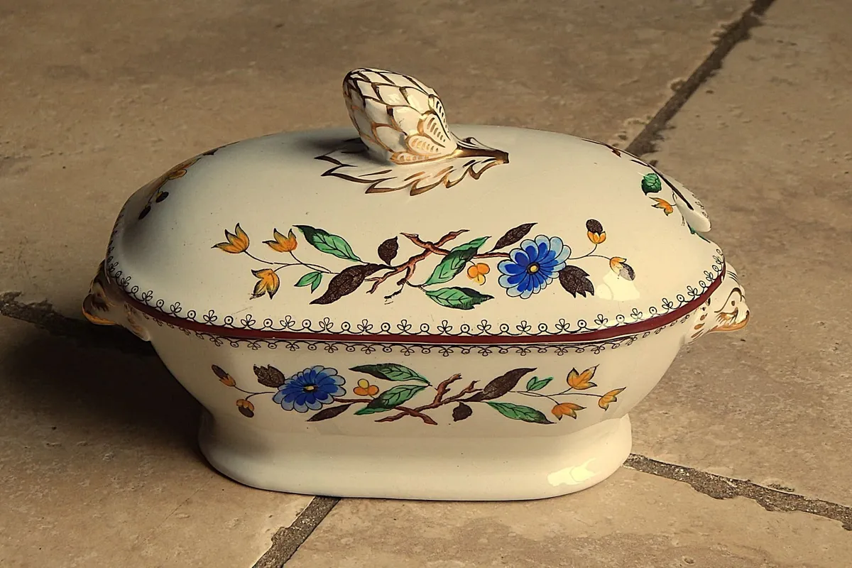 Spode Gilded Sauce Tureen and Stand - Image 3