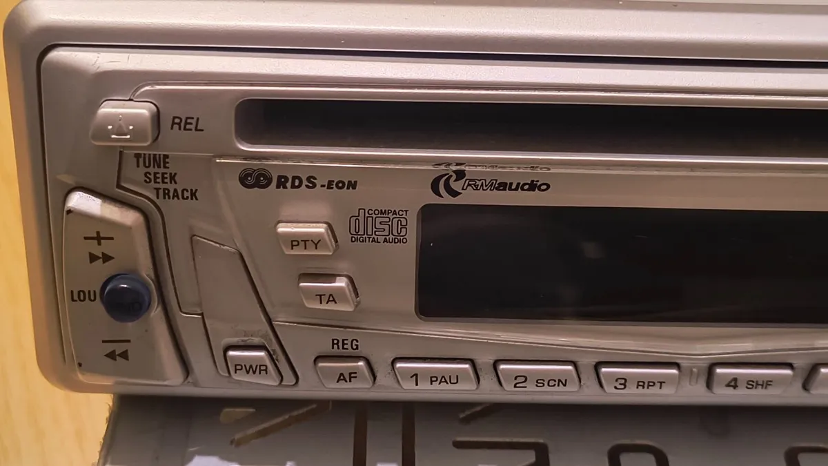 Compact Disc Digital Audio radio - Image 2