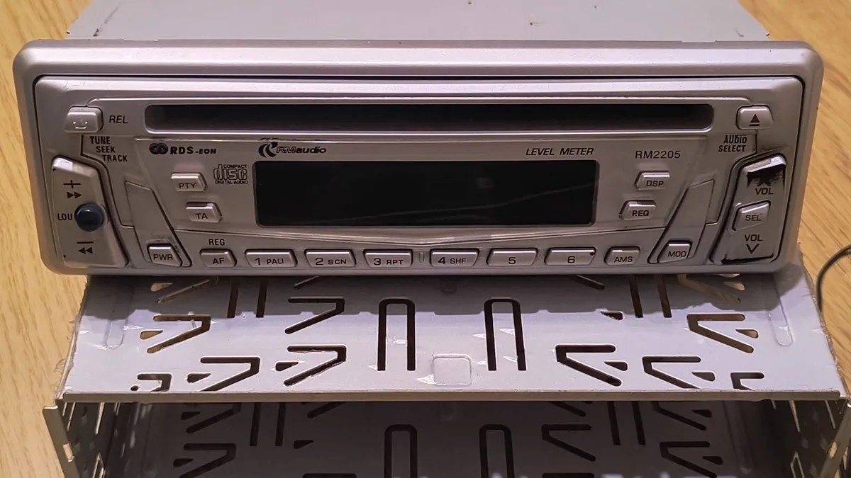 Compact Disc Digital Audio radio - Image 1