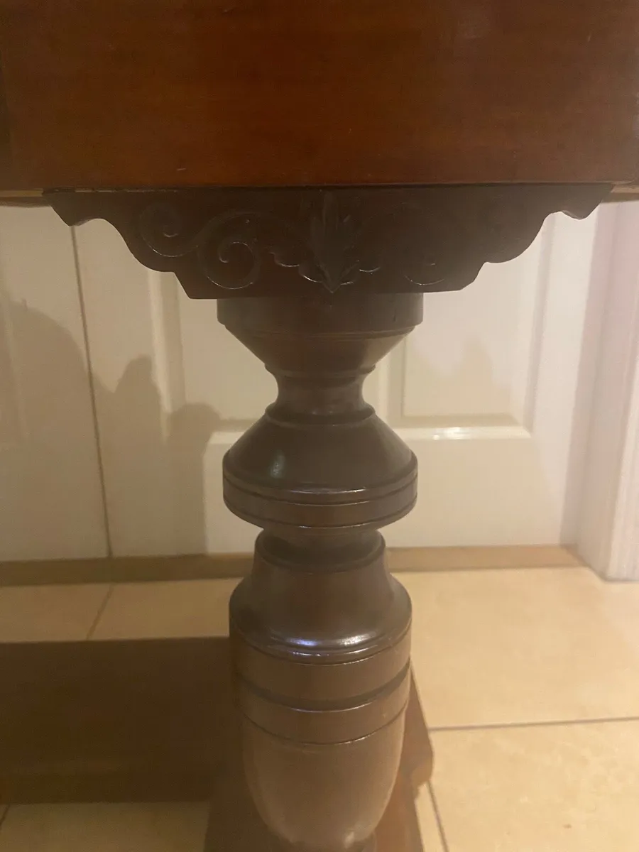 Victorian Duchess dresser - Image 4
