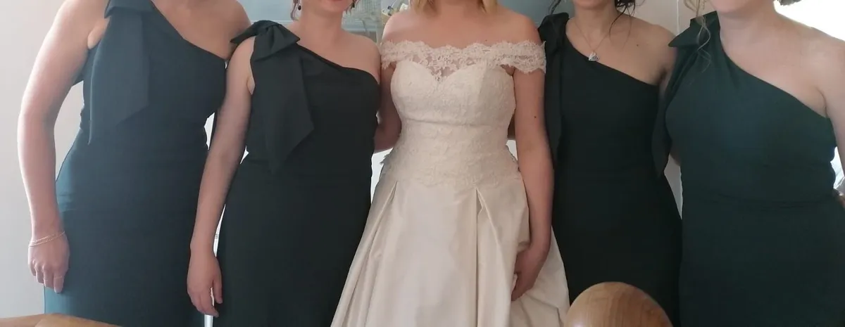 Wedding dress - Image 4