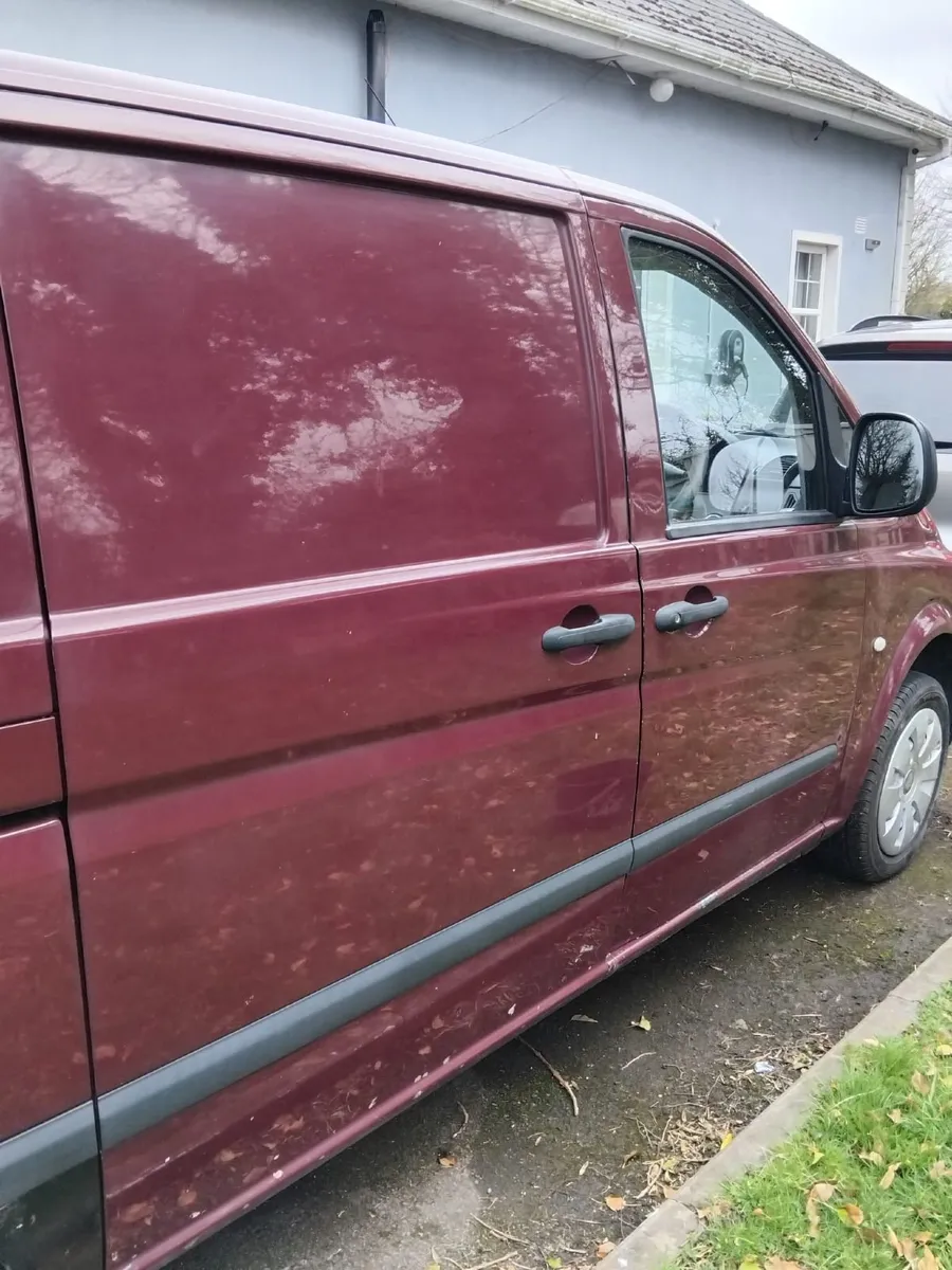 Mercedes Vito - Mercedes B150 - Image 4