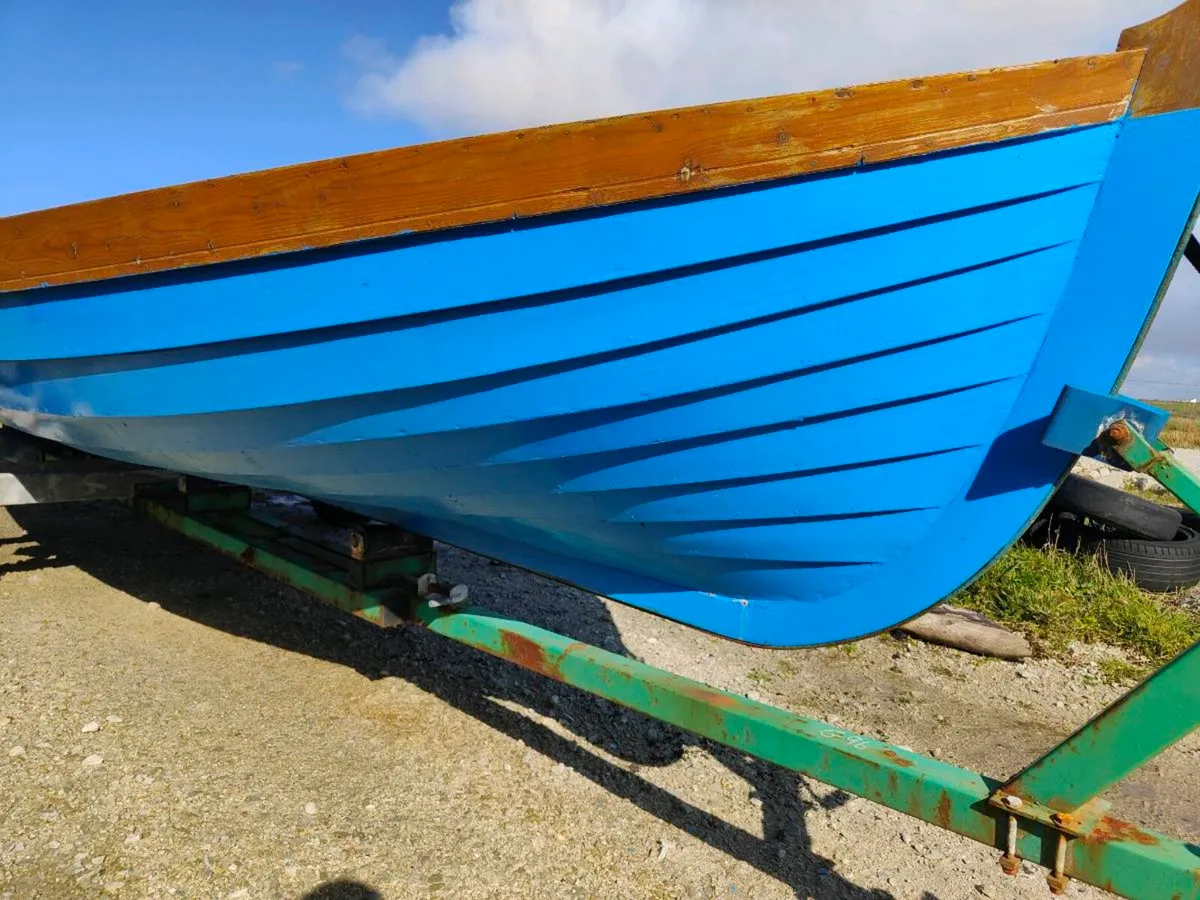 Original Burke Boat - Image 4