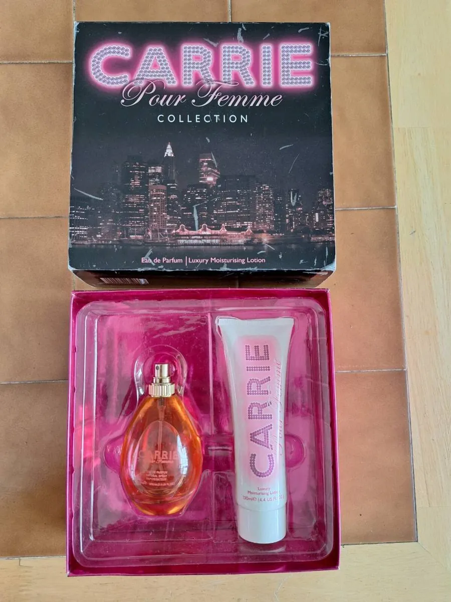 Carrie in the City two piece fragrance set