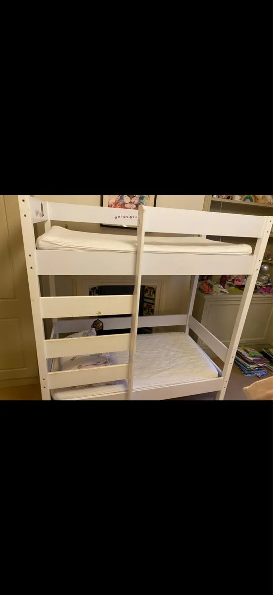 Bunk bed