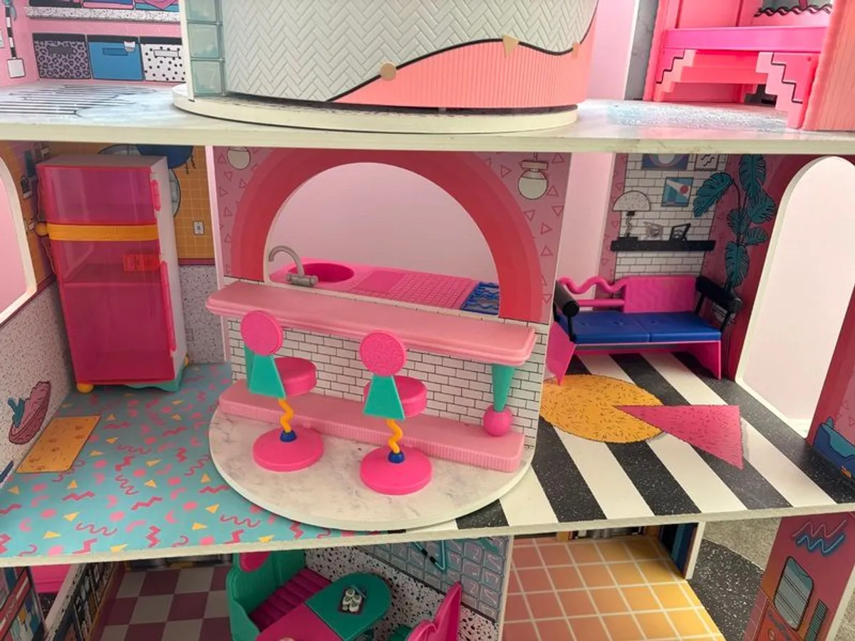 LOL Surprise Dolls House - Image 4