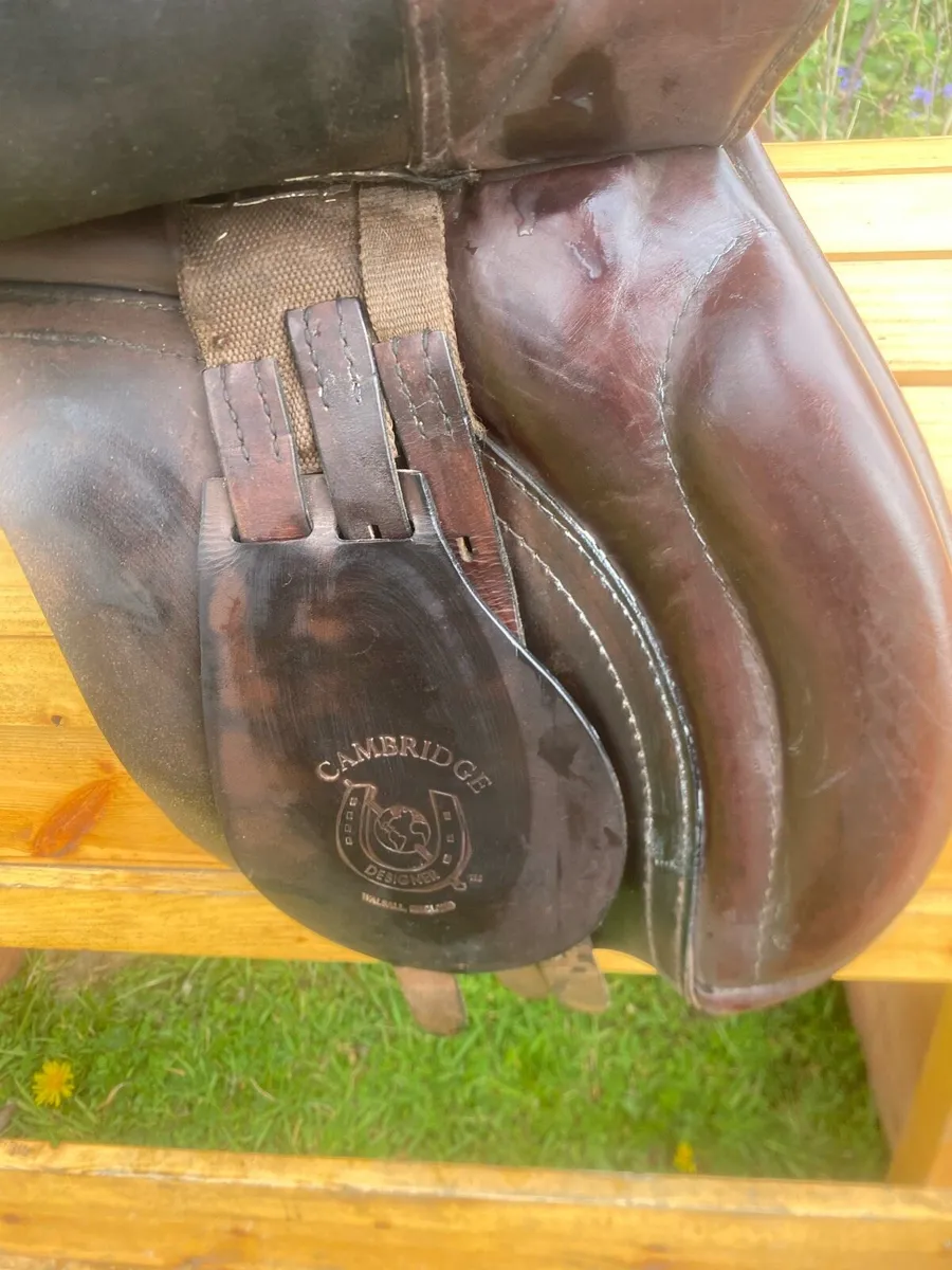 Symonds brown Leather saddle - Image 4