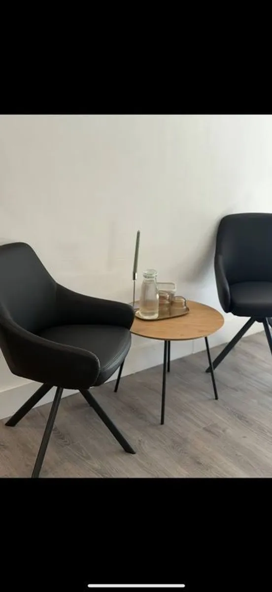 2pcs dining chairs - Image 1