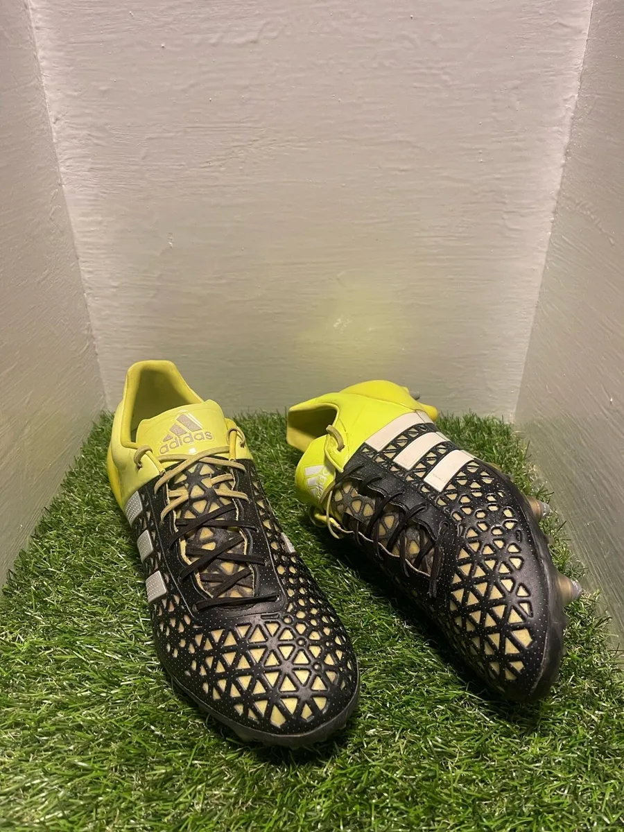 Adidas Ace 15.1 SG Football Boots | UK 8.5 - Image 1