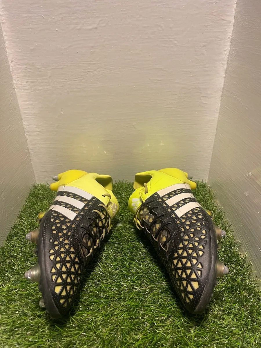 Adidas Ace 15.1 SG Football Boots | UK 8.5 - Image 4