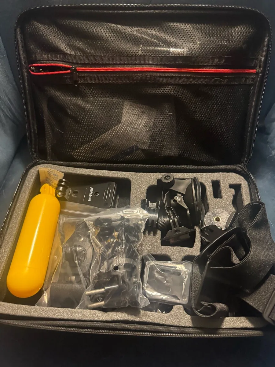 GoPro Hero 9 BUNDLE w/Accessories.  Go Pro - Image 4
