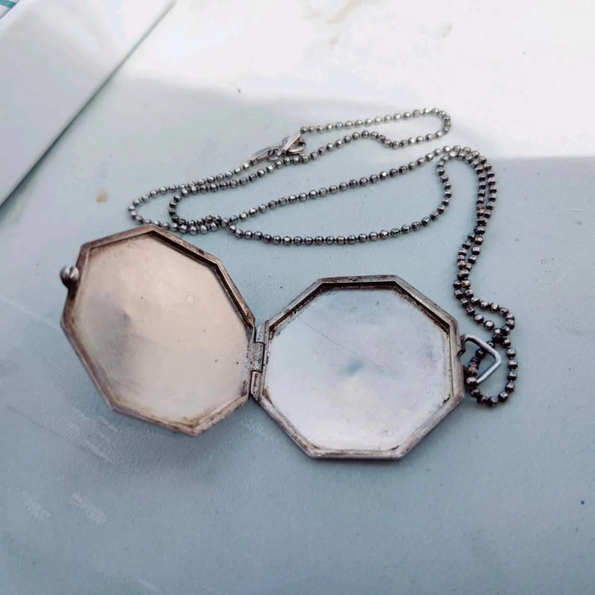 HUGE OCTAGONAL BELCHER, 925 Silver 18"Locket ! - Image 4