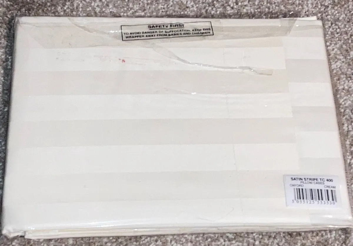 Egyptian Cotton Pillowcases - Image 1