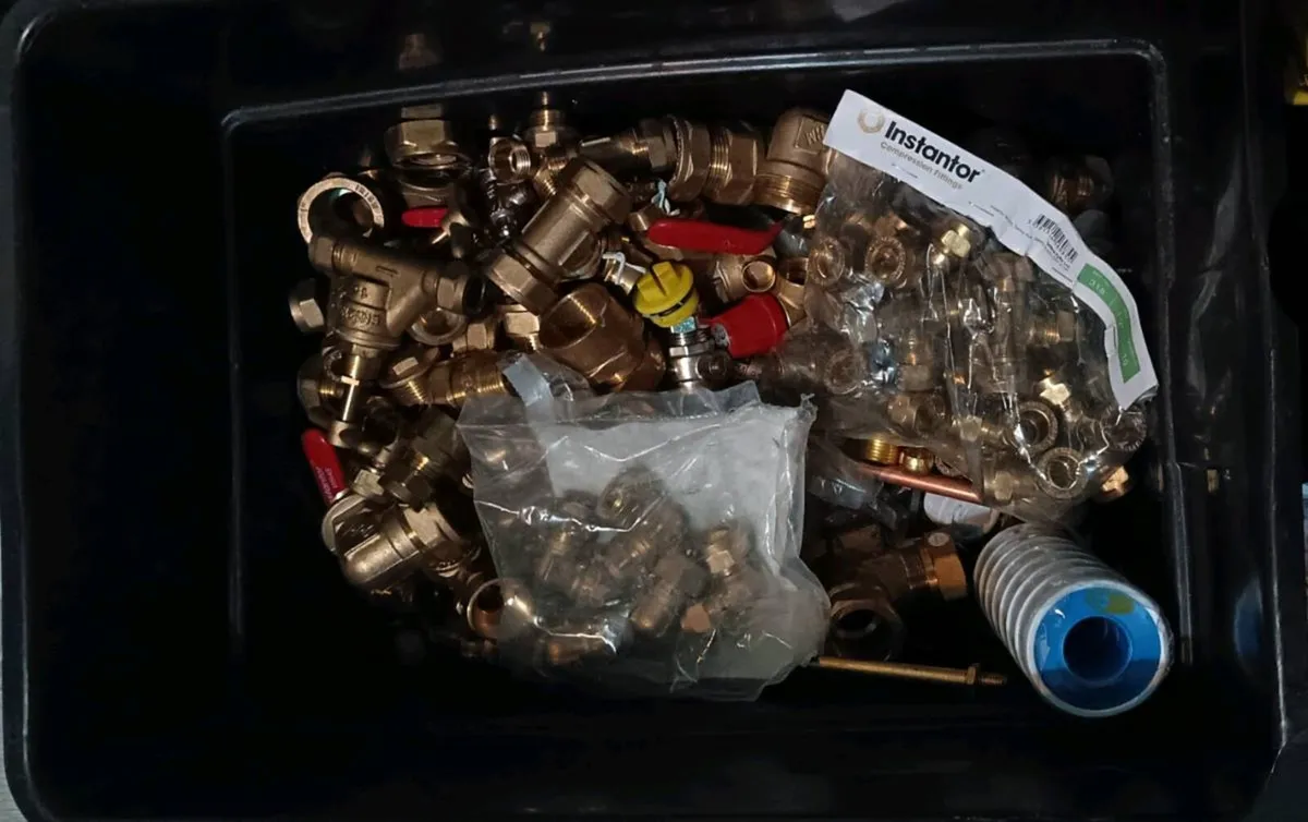 Brass fittings - Image 2